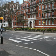 Das Beatles-Album "Abbey Road" hätte genauso gut nach der Zigarettenmarke des Ton-Ingenieurs statt nach der Straße, in der die Aufnahmestudios liegen, benannt werden können 