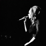 Adele singt den Titelsong des aktuellen James-Bond-Streifens