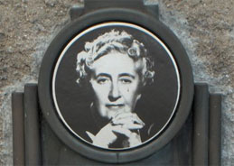 Agatha Christies spannende Kriminalfälle als Hörspielfassung