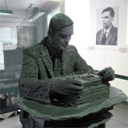 Der britische Informatiker Alan Turing gilt heute als einer der einflussreichsten Theoretiker der frühen Computerentwicklung