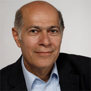 Bevor er in die Politik ging, studierte Hikmat Al-Sabty Agrarwissenschaften