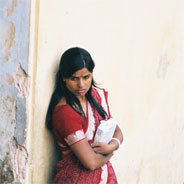 Mit Demütigung, Unterdrückung und Diskriminierung werden indische Frauen täglich konfrontiert