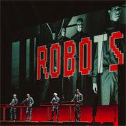 Kraftwerk ließen sich für eine Tour ihnen nachempfundene Roboter bauen, die bis heute noch bei Auftritten zum Einsatz kommen