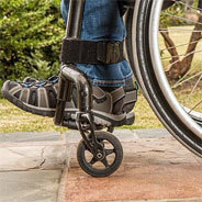 Menschen mit Behinderung sind oft von Gewalt betroffen.