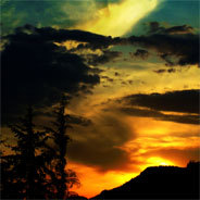 Aus Fausts Wette mit Mephisto macht Werner Fritsch einen "Sonnengesang", einen berauschenden und magischen Soundtrip aus Stimmen, Geräuschen und Musik