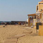 Die Sonne und der Strand der spanischen Ostküste ziehen Rentner aus Nord- und Mitteleuropa an