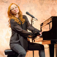 Tori Amos - das Klavier ist ihr Steckenpferd