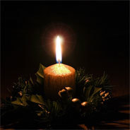 Noch eine Kerze zum Weihnachts-Mikado und die Weihnachtsstimmung ist perfekt!