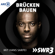 Brücken bauen – mit Hans Sarpei-Logo